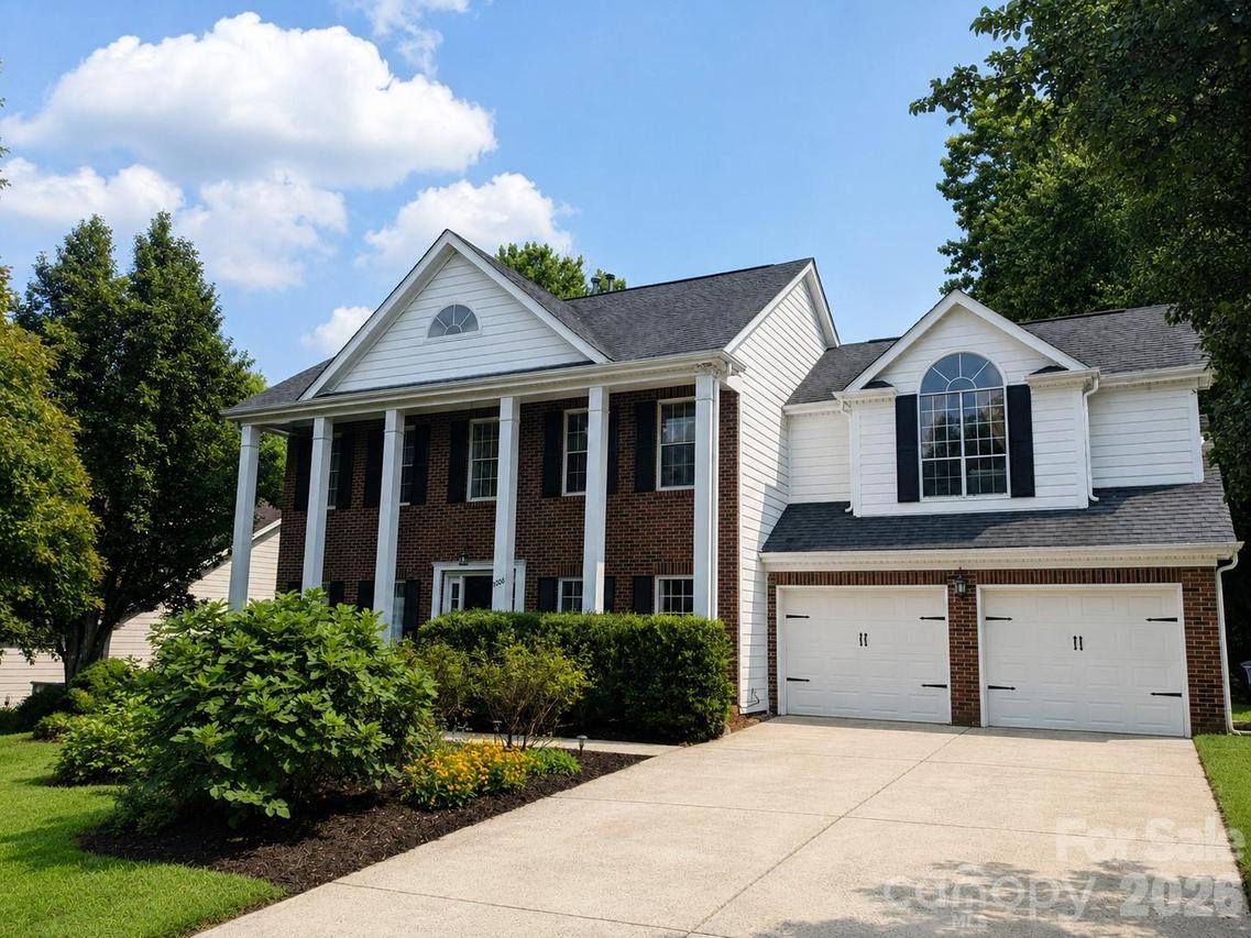 9106 Torrence Crossing Dr., Huntersville, NC 28078