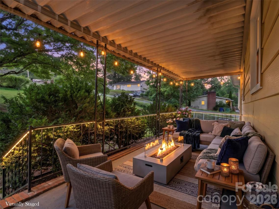 230 School Rd., Asheville, NC 28803