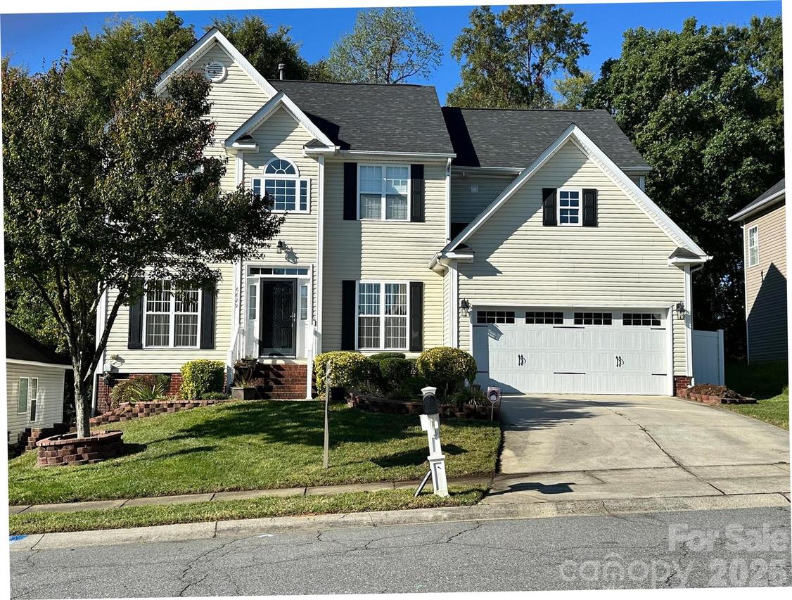6629 Pattonsburg Dr., Charlotte, NC 28213