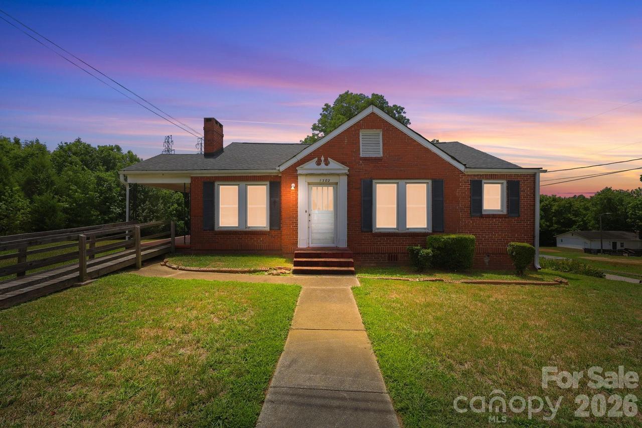 1303 Bringle Ferry Rd., Salisbury, NC 28144