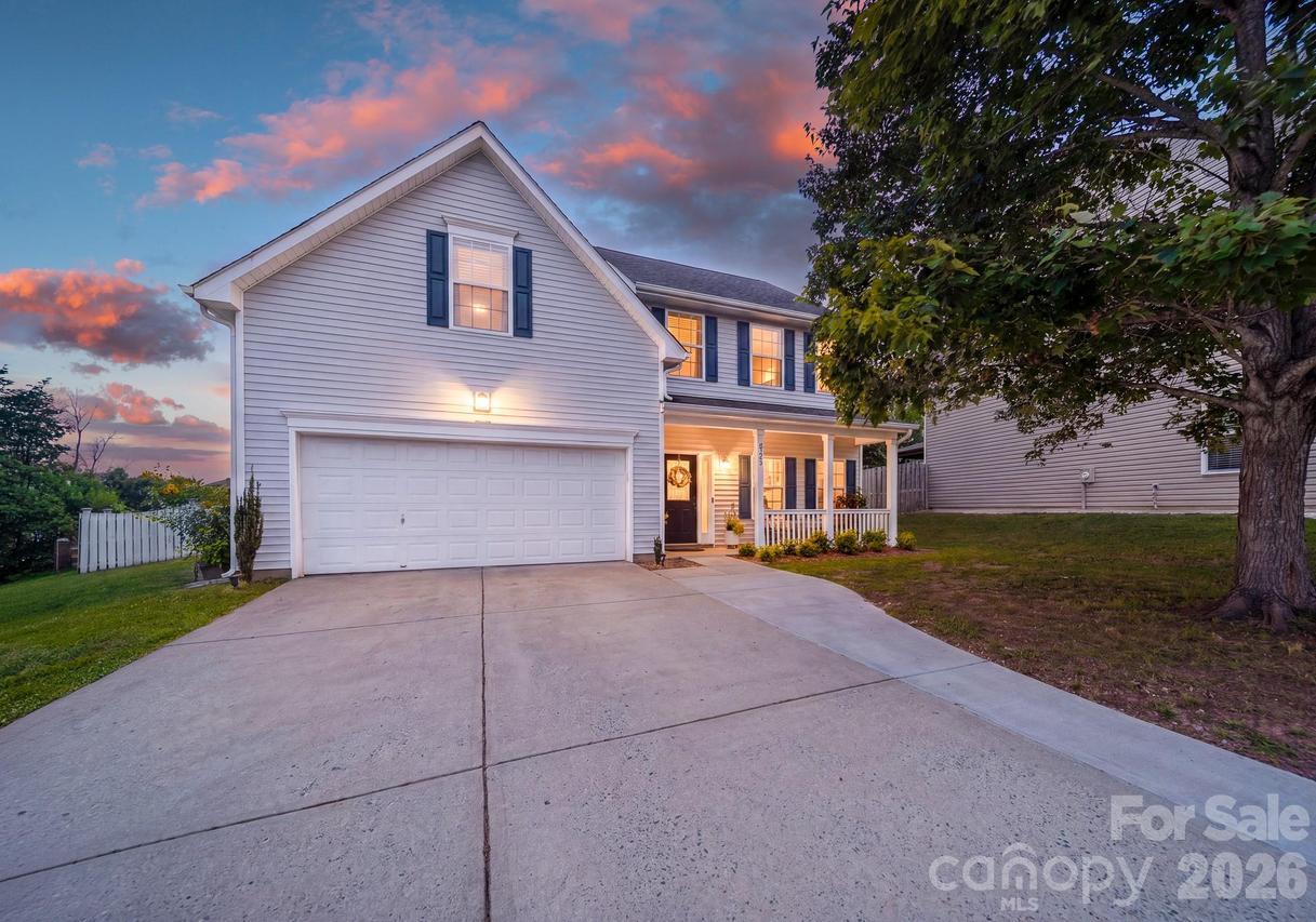 405 Galesburg Dr., Monroe, NC 28110