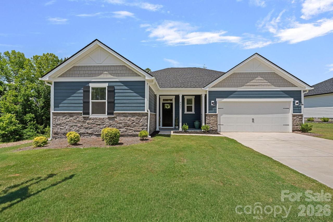 4401 Grisham Dr., Denver, NC 28037