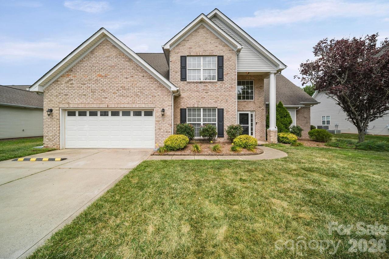 4018 Waxwood Dr., Monroe, NC 28110