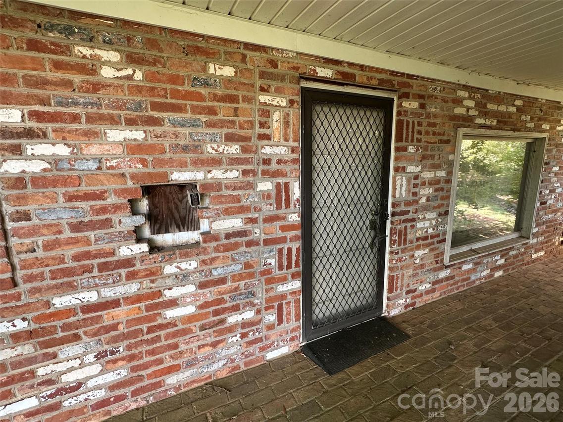 572 Ledbetter Rd., Spindale, NC 28160