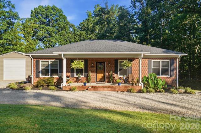 New Homes For Sale This Week That Attend Mountain Island Lake Academy: July 24th to July 30th