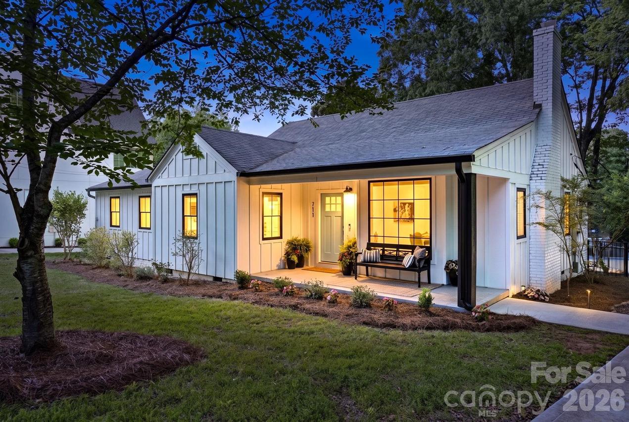 711 Concord Rd., Davidson, NC 28036