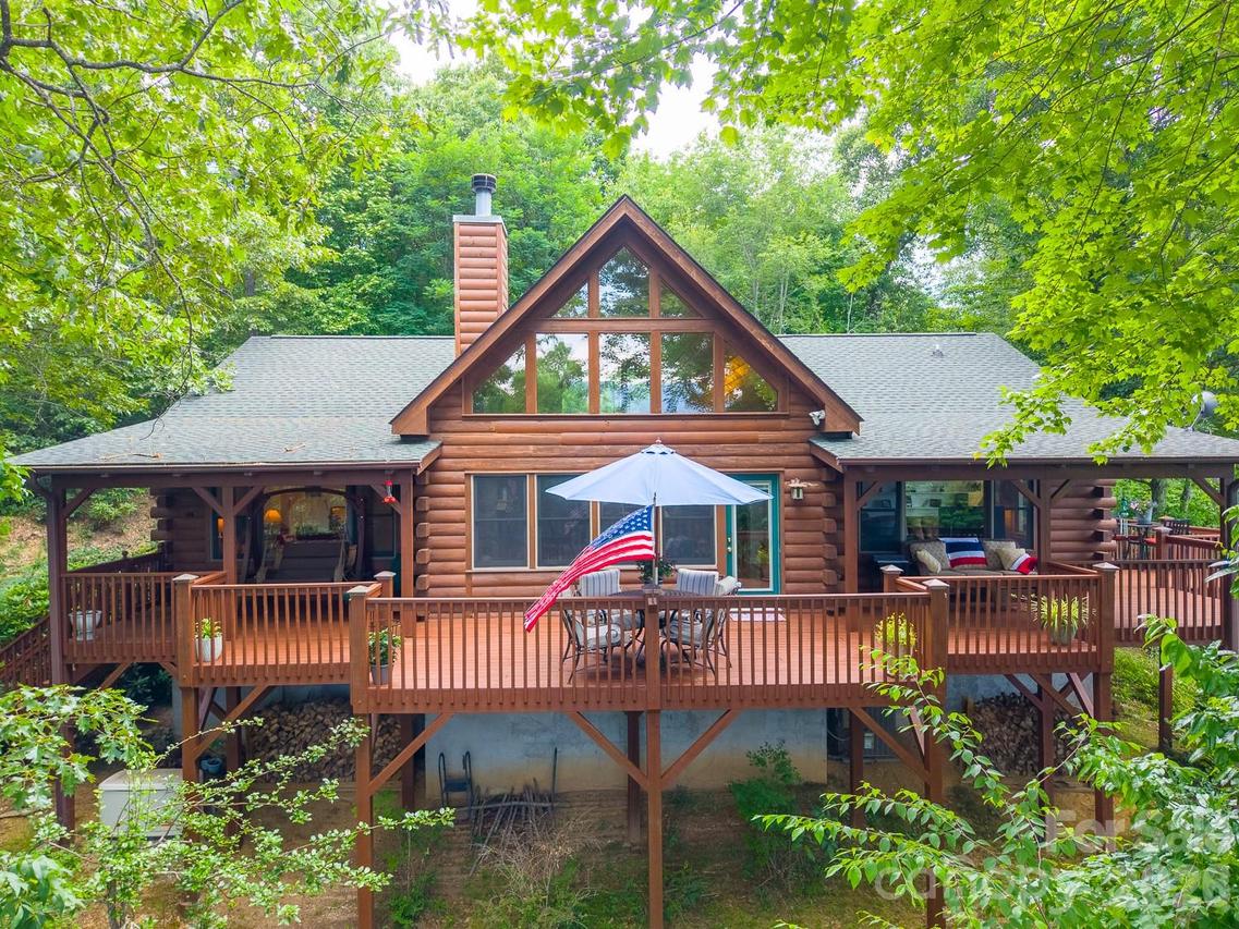 760 Woody Ln., Waynesville, NC 28786