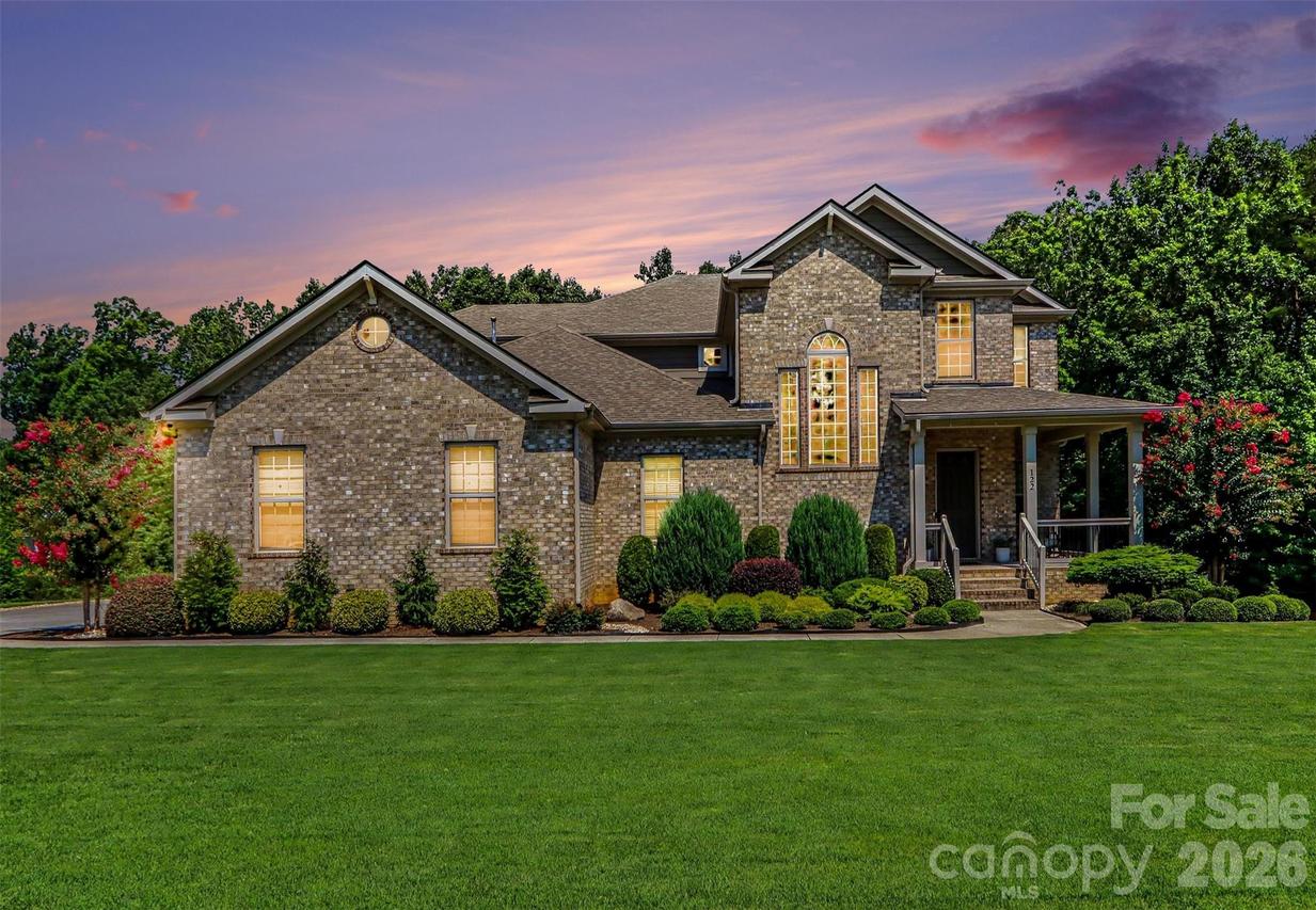 122 Campanile Dr., Mooresville, NC 28117