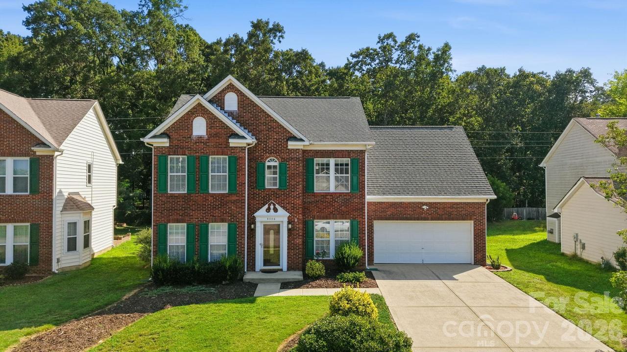 6306 Trevor Simpson Dr., Indian Trail, NC 28079