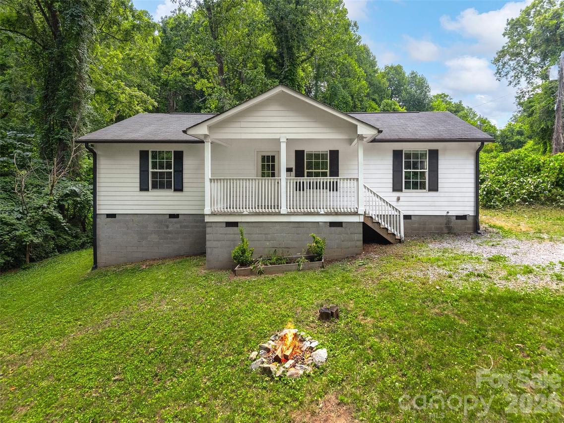 321 Virginia Ave., Asheville, NC 28806