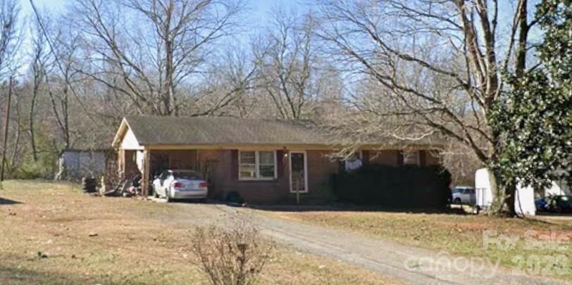 582 Winter Park Dr., Shelby, NC 28152