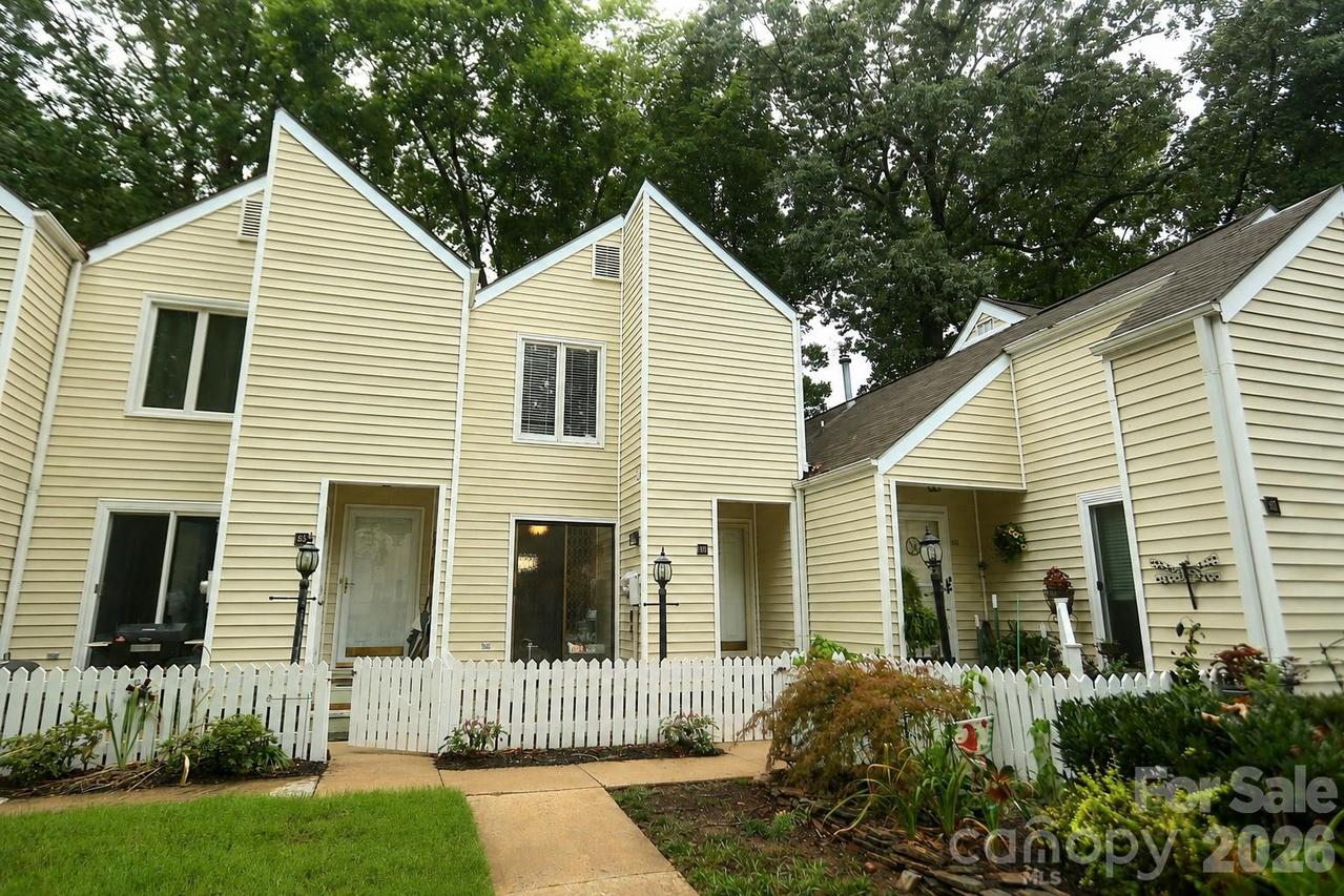 413 Eastwood Dr., Salisbury, NC 28146