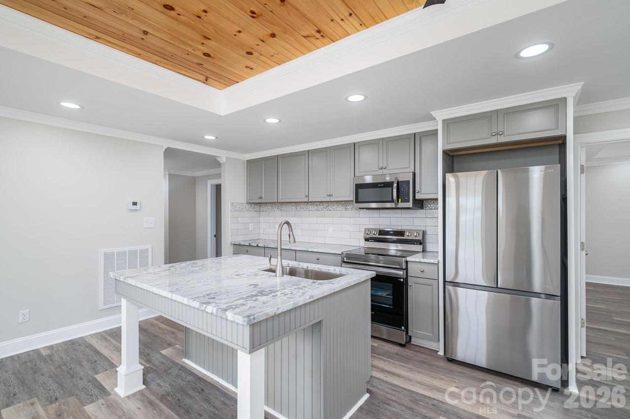 1719 S Lafayette St., Shelby, NC 28152