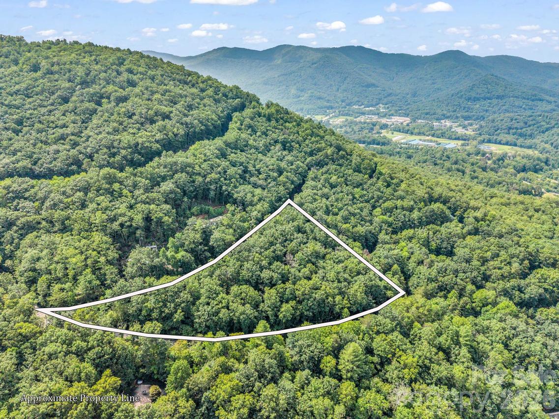99999 Harrison Hill Rd. #15, Swannanoa, NC 28778