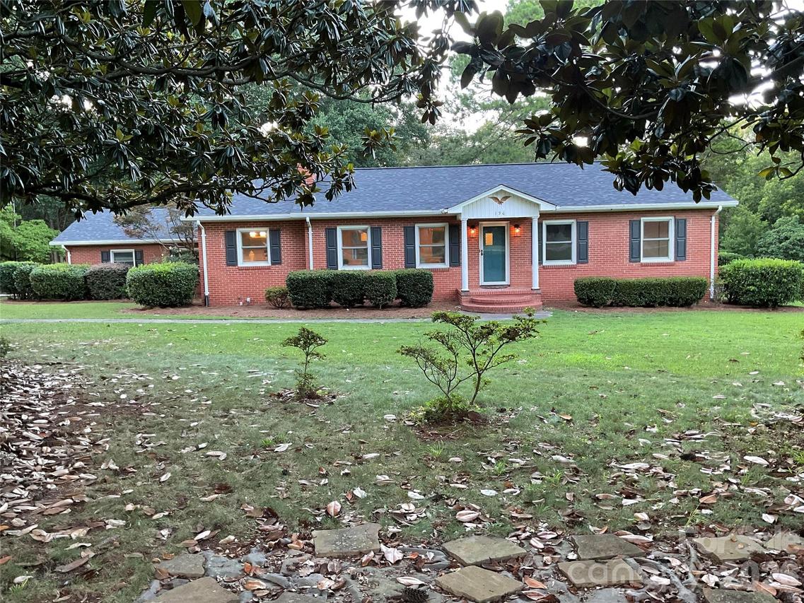 136 Gum Branch Rd., Charlotte, NC 28214