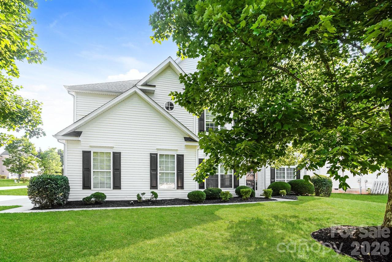 200 Golden Valley Dr., Mooresville, NC 28115