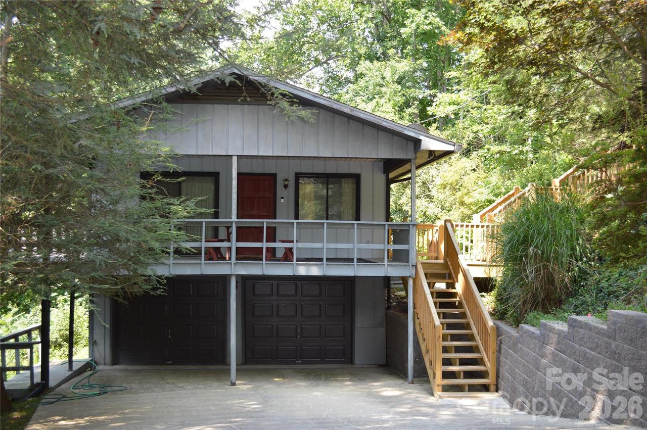 184 Laurel Rd., Arden, NC 28704