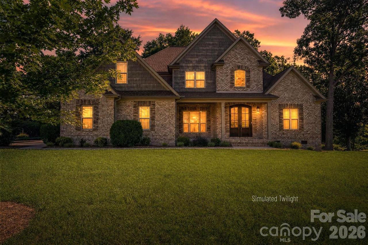 708 Players Ridge Rd., Hickory, NC 28601