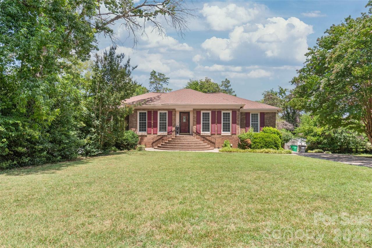 7308 Quail Ridge Dr., Charlotte, NC 28226
