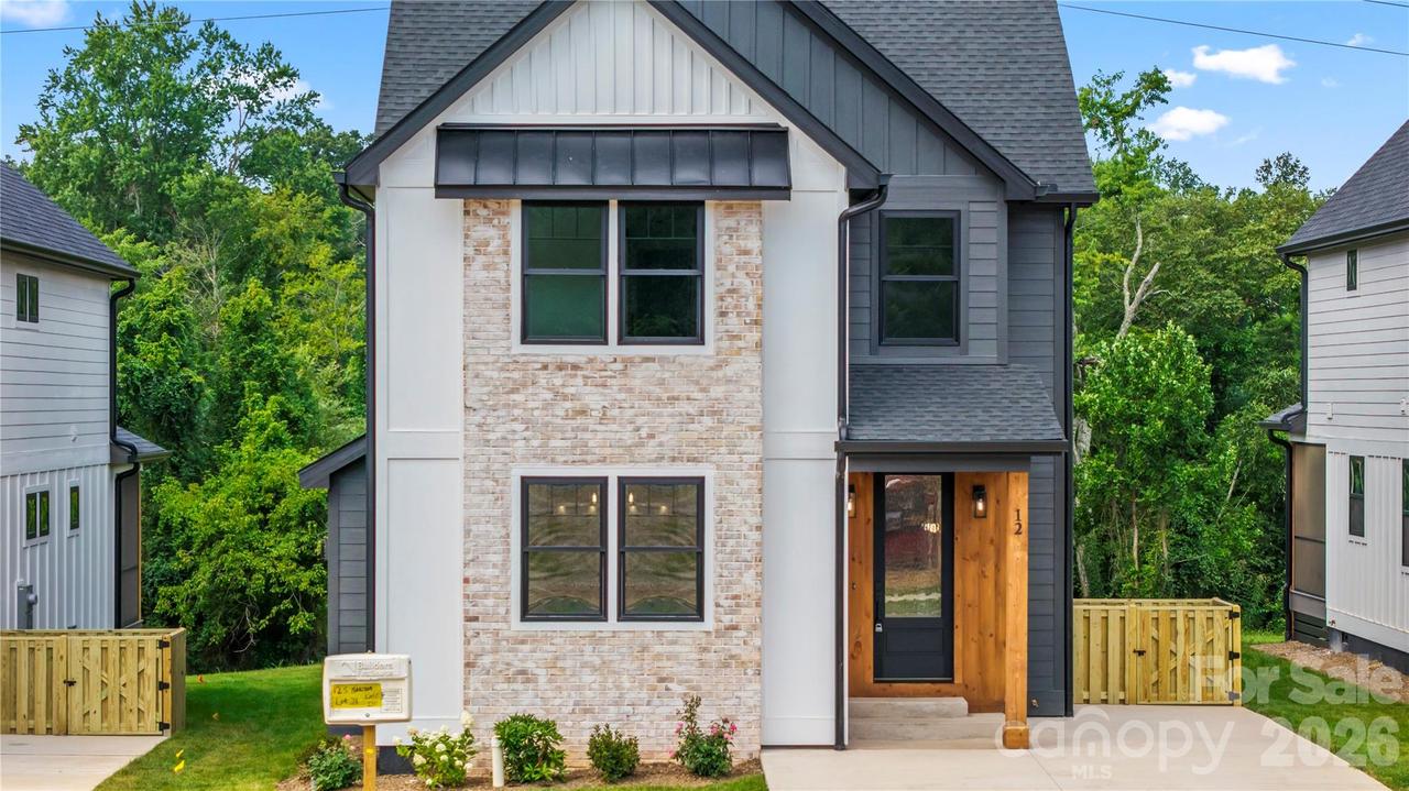 12 S Martha Kate Dr. #21, Hendersonville, NC 28792