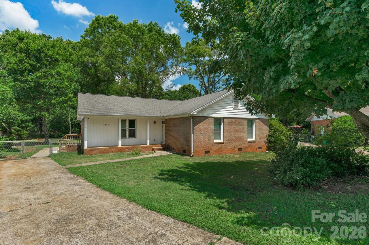 9800 Ordway Ct., Charlotte, NC 28270