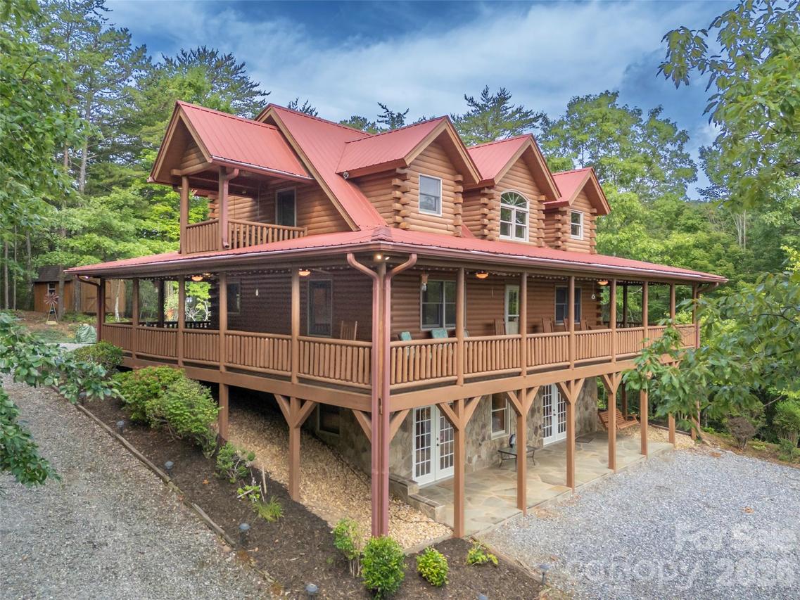 916 Fire Tower Rd., Bostic, NC 28018
