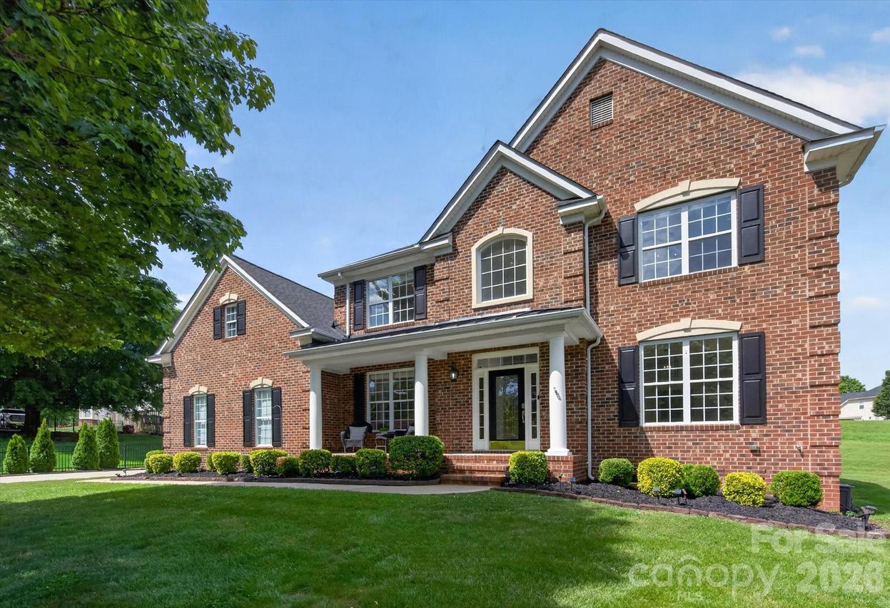 2003 Ptarmigan Ct., Waxhaw, NC 28173