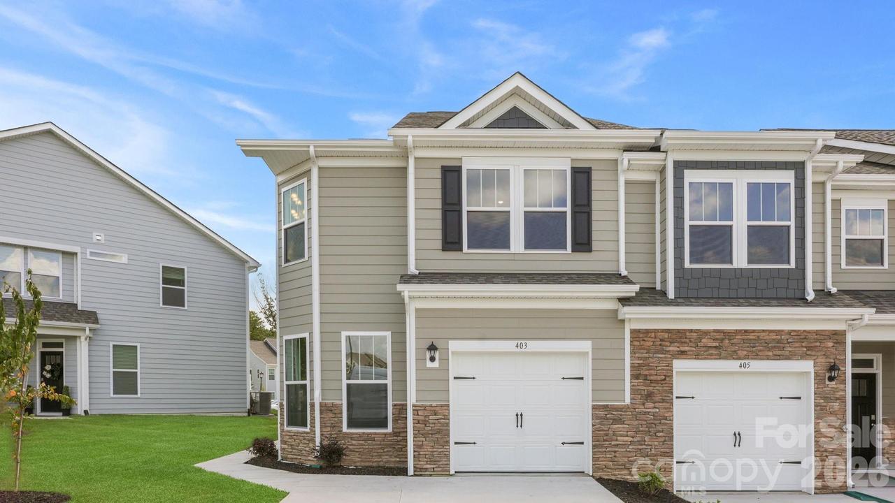179 Valley Breeze Rd., Fletcher, NC 28732