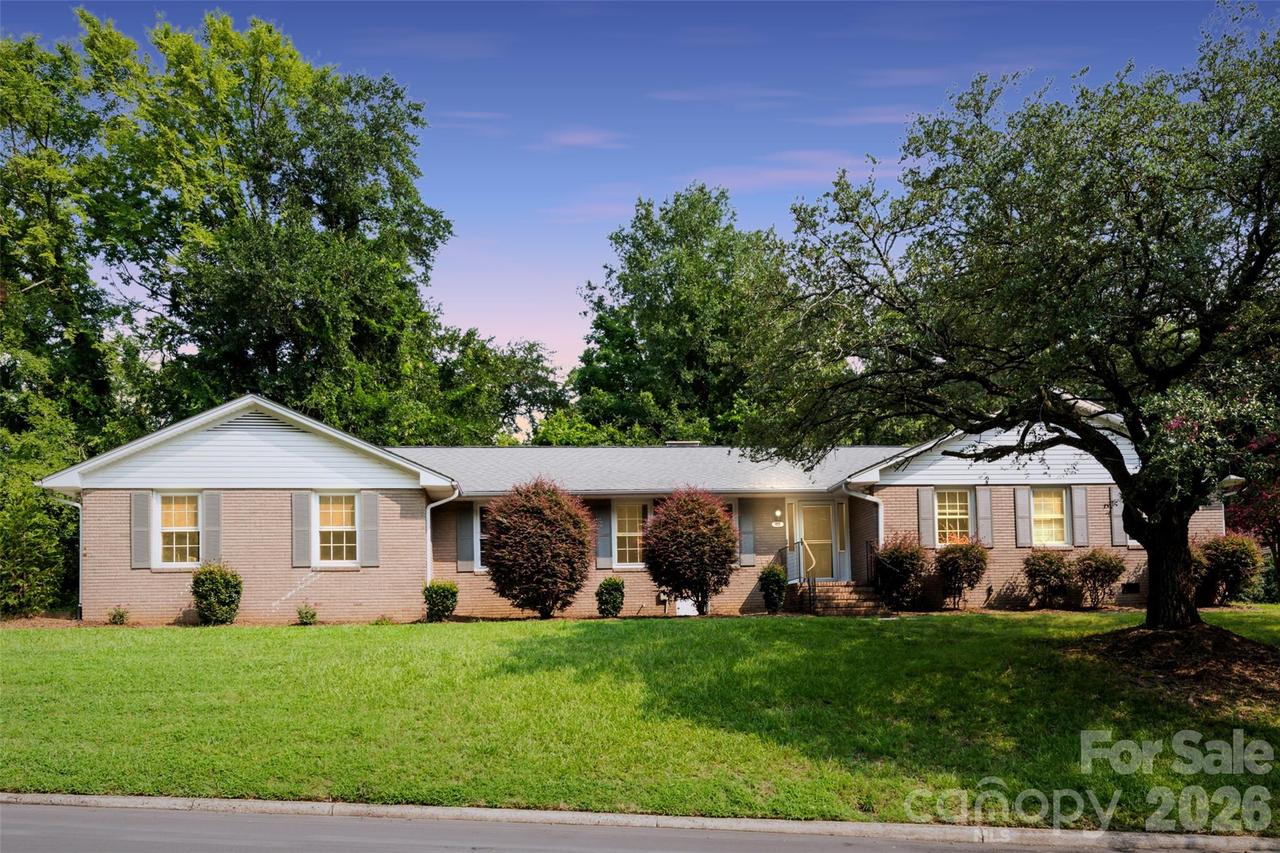171 Suburban Ave., Concord, NC 28025