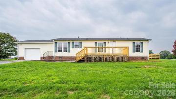 New Homes For Sale This Week That Attend North Davie Middle: July 31st to August 6th