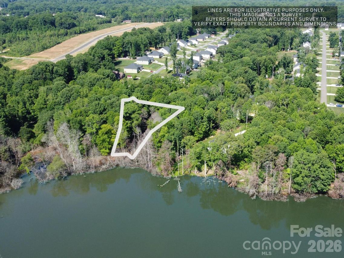 175 Northlake Dr., Statesville, NC 28677