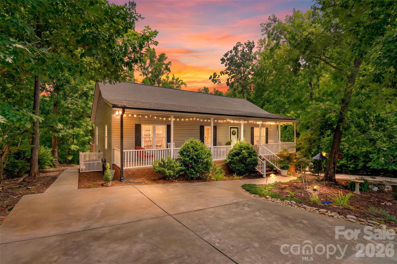 290 Skyland Dr., Troy, NC 27371
