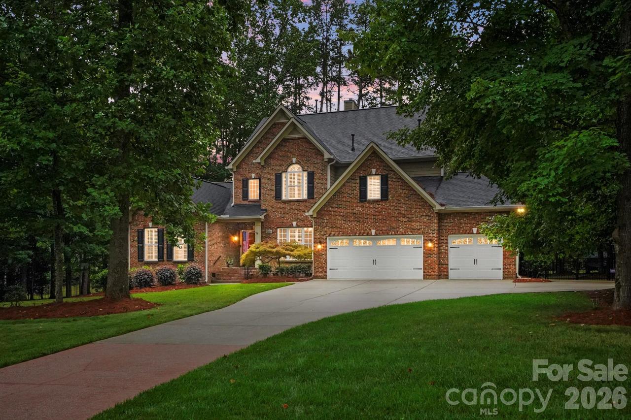 5630 Turkey Oak Dr., Mint Hill, NC 28227