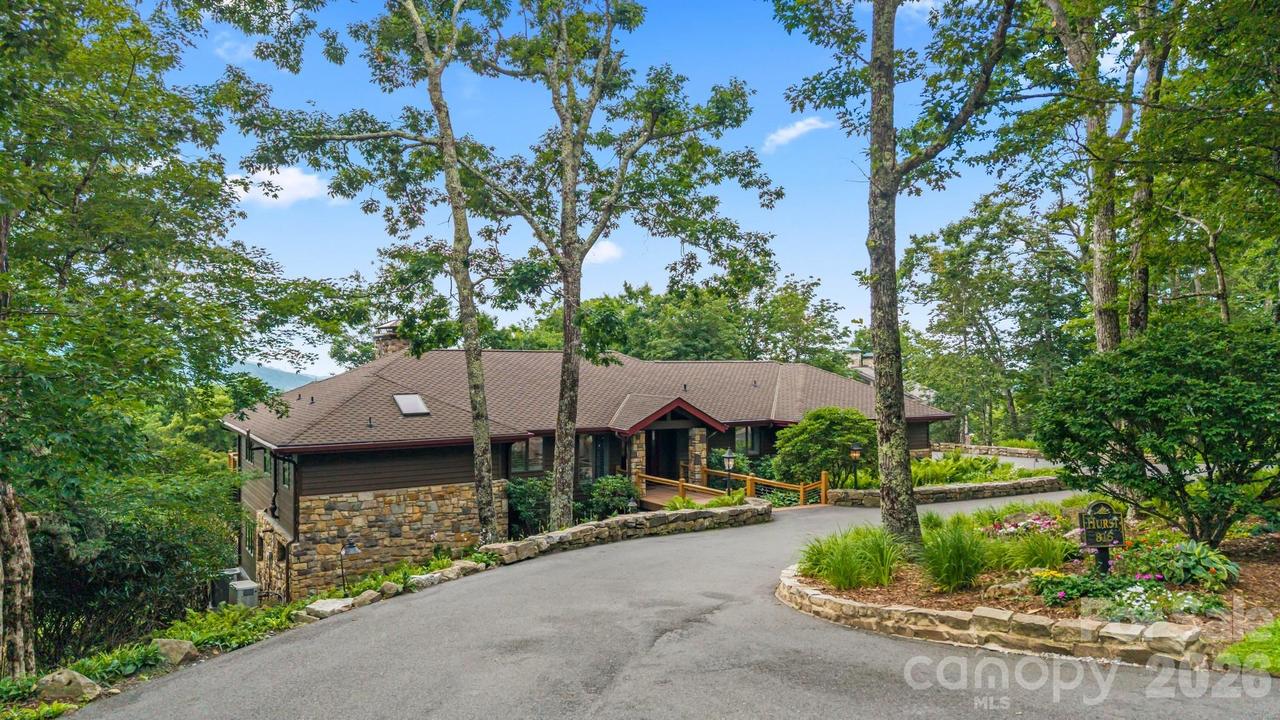 815 Crest Tr., Linville, NC 28646