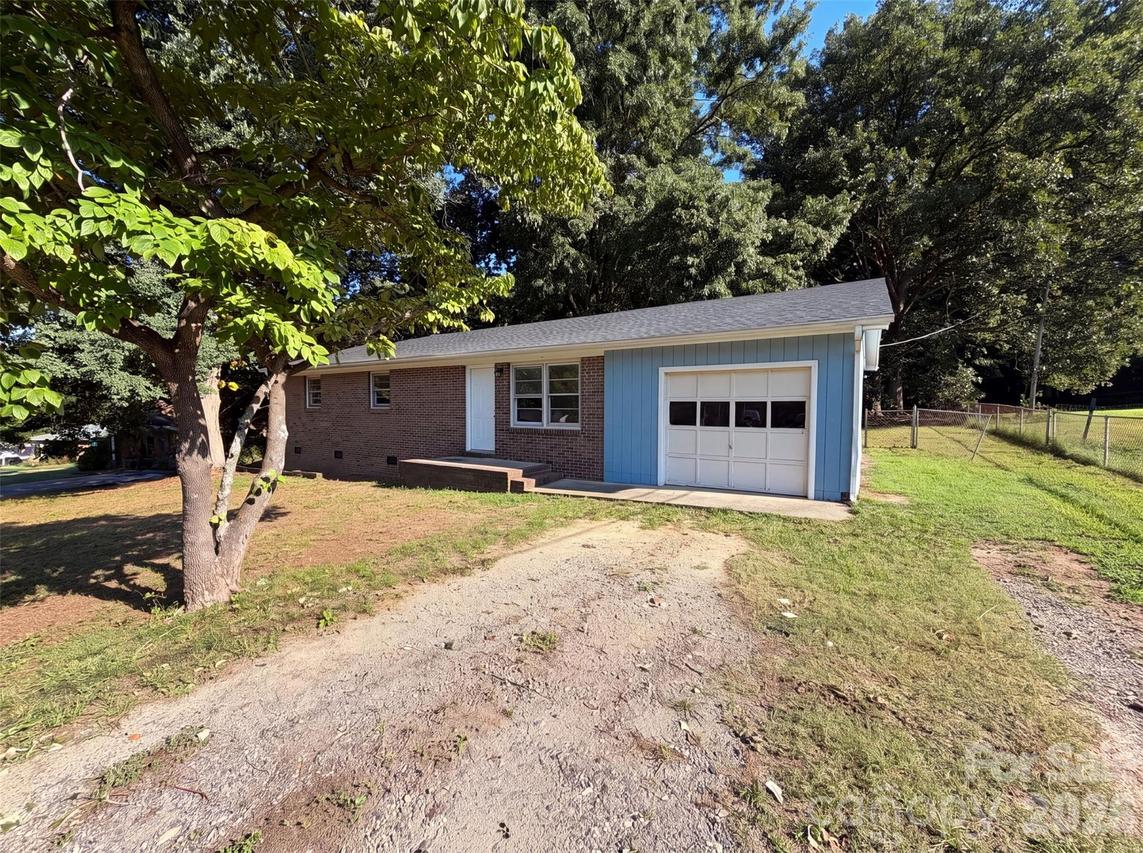 120 Riley Rd., Dallas, NC 28034