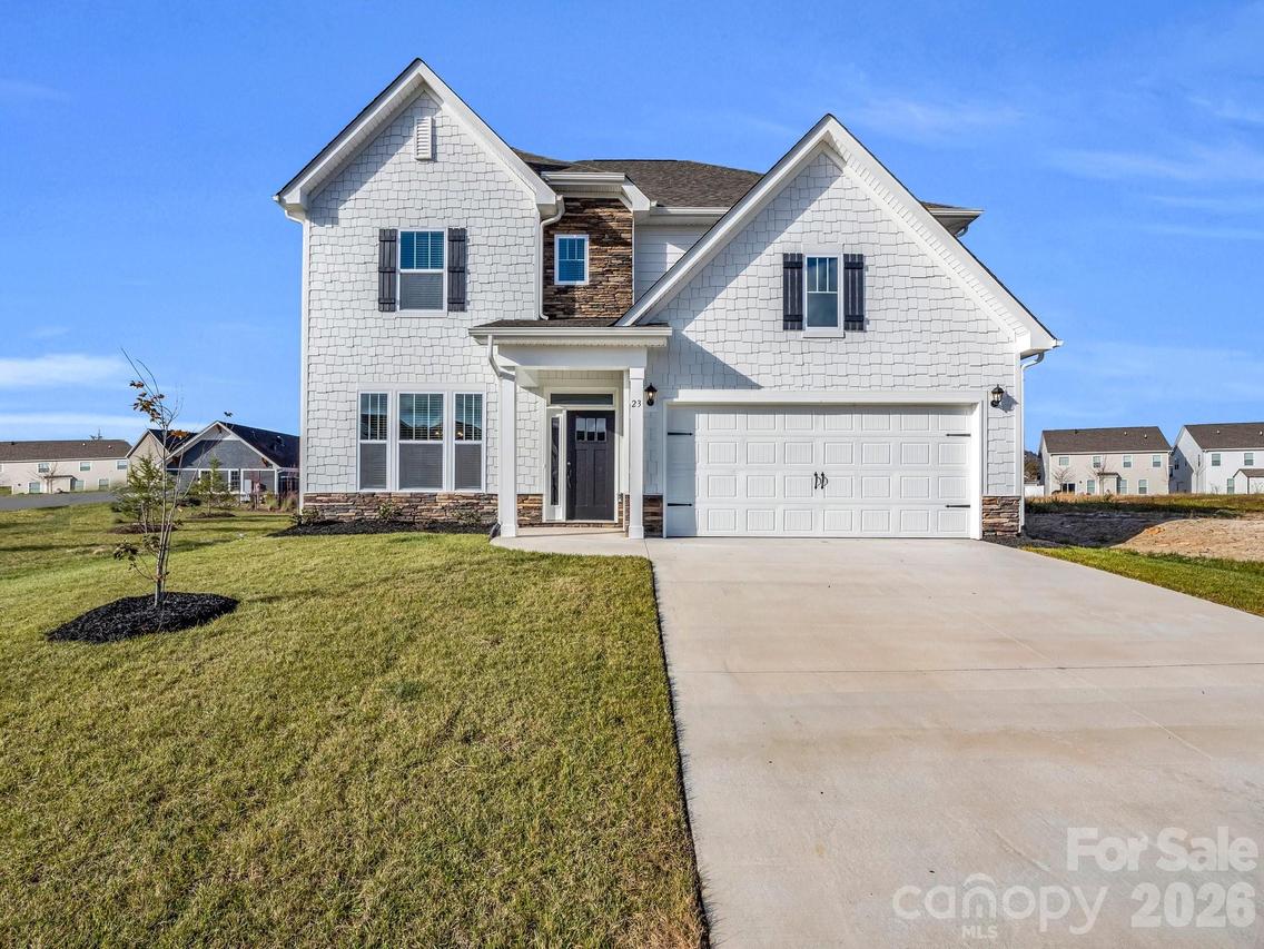 23 Silverthorne Ct., Hendersonville, NC 28792