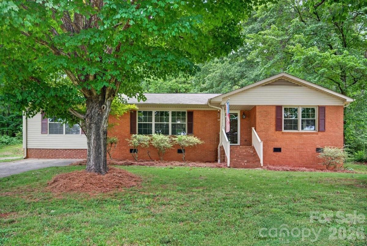 101 N Main St., Mount Pleasant, NC 28124