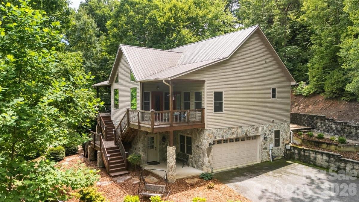 179 Rock Spring Rd., Lake Lure, NC 28746