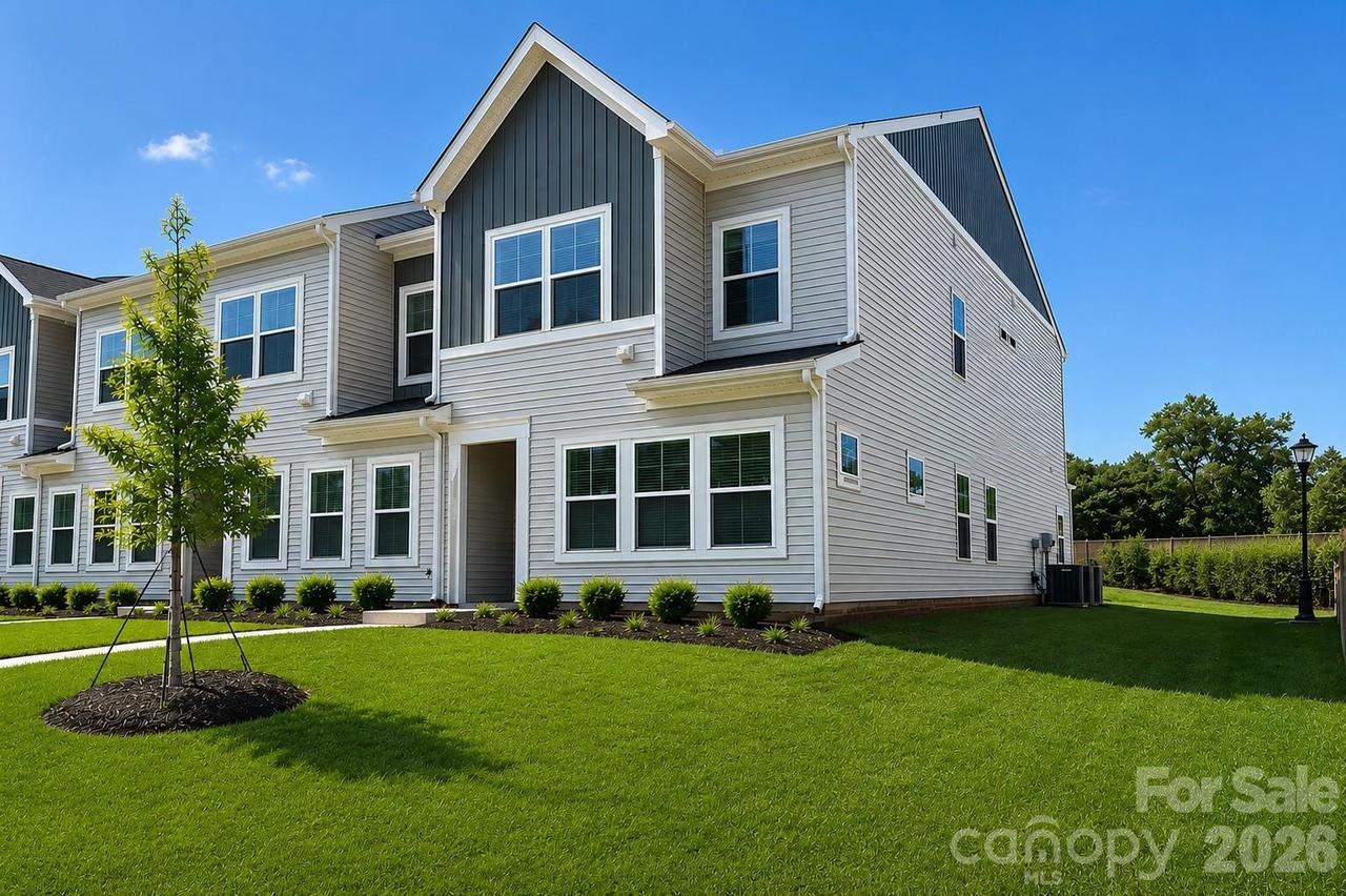 4624 Lakeview Rd., Charlotte, NC 28216