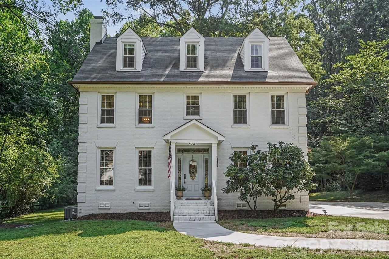 7024 Rothmore St., Charlotte, NC 28215