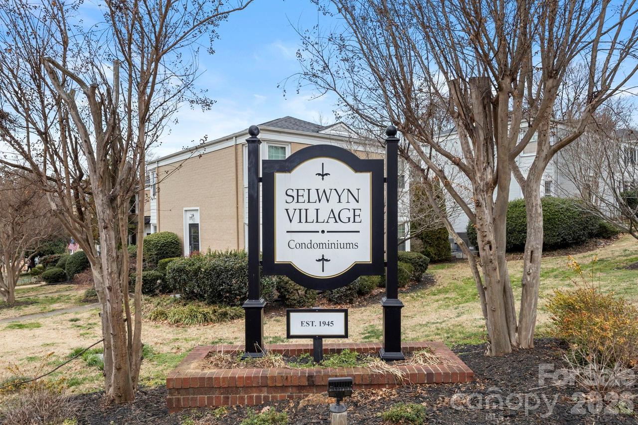 212 Wakefield Dr. #A, Charlotte, NC 28209