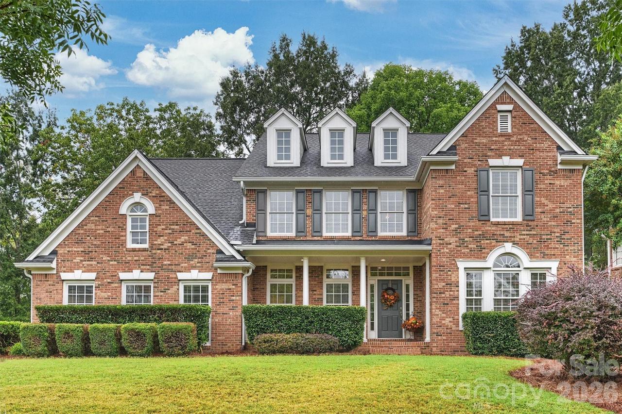 7410 Roseland Ave., Charlotte, NC 28277
