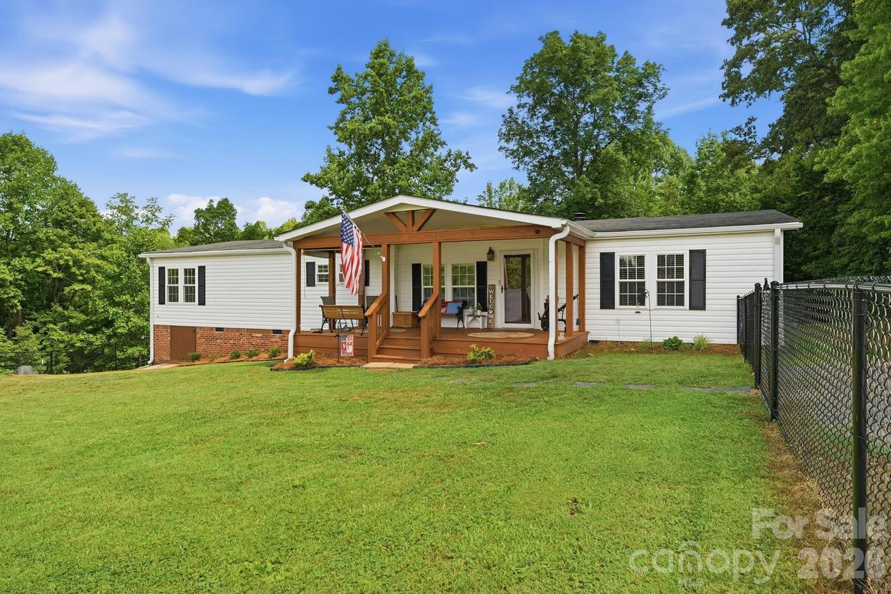 3307 Baltimore Rd., East Bend, NC 27018