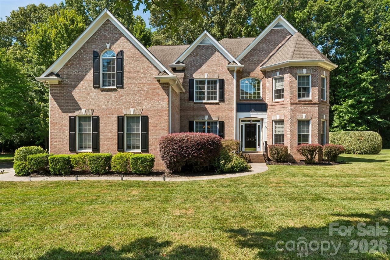 11338 Canoe Cove Ln., Huntersville, NC 28078