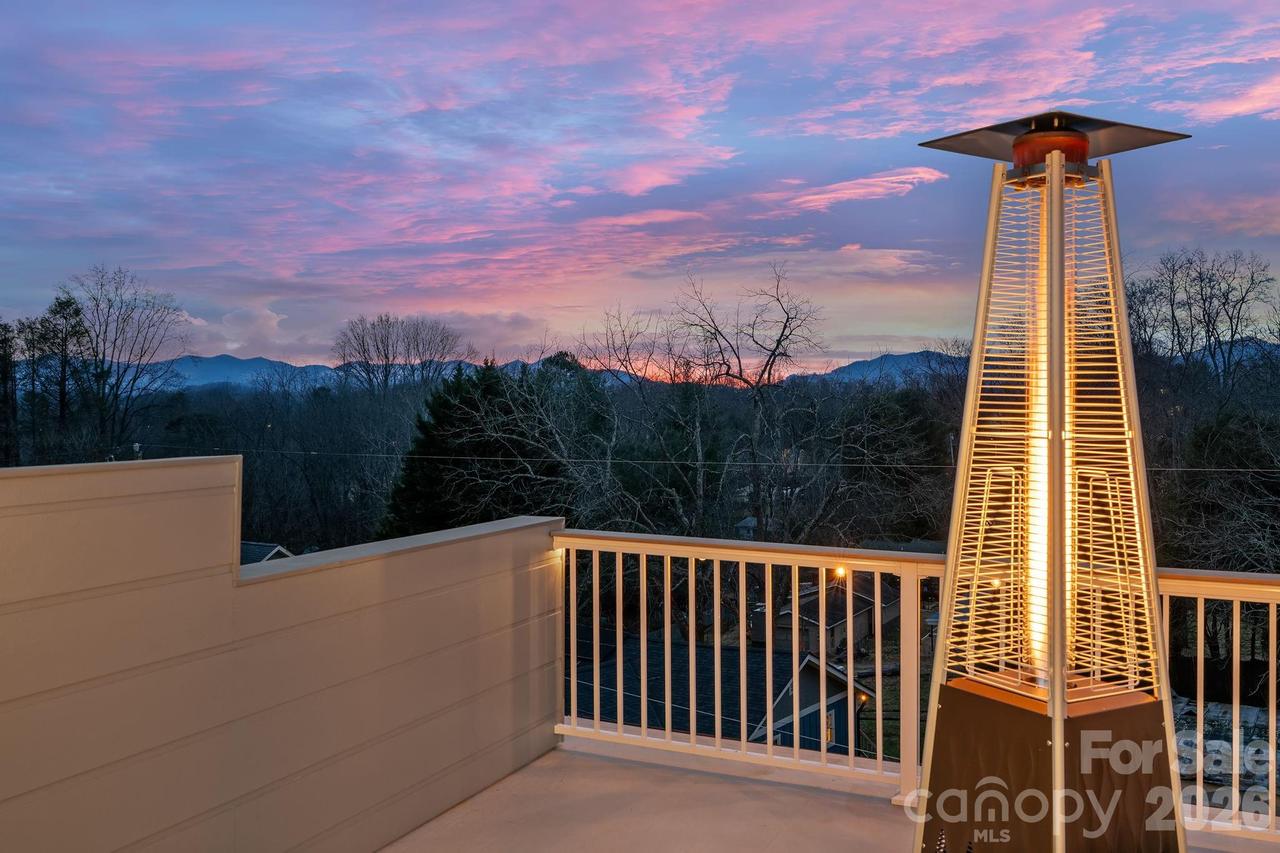 9 Gudger Rd., Asheville, NC 28806