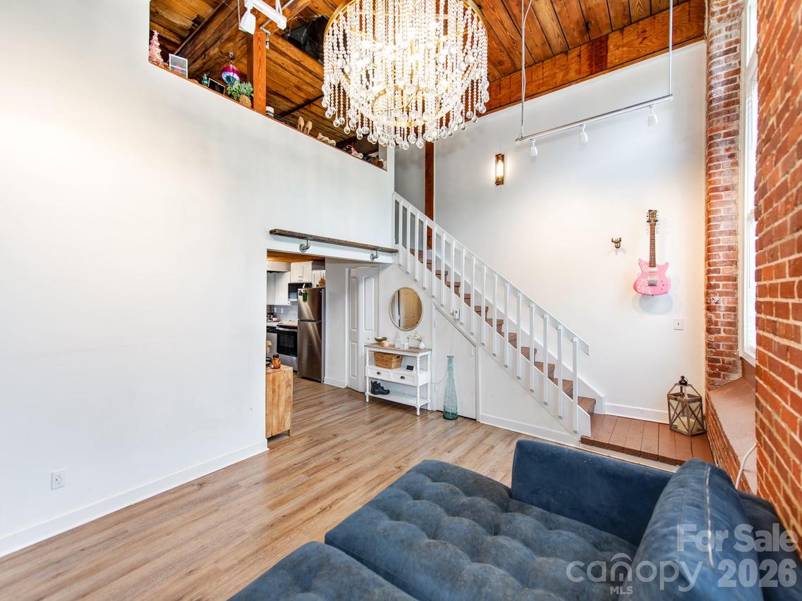 201 Hoskins Rd. #122, Charlotte, NC 28208