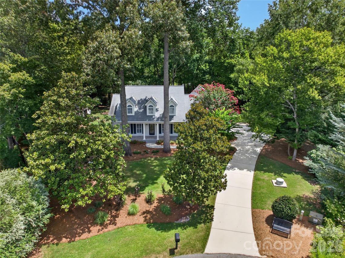 5300 Camilla Ln., Waxhaw, NC 28173