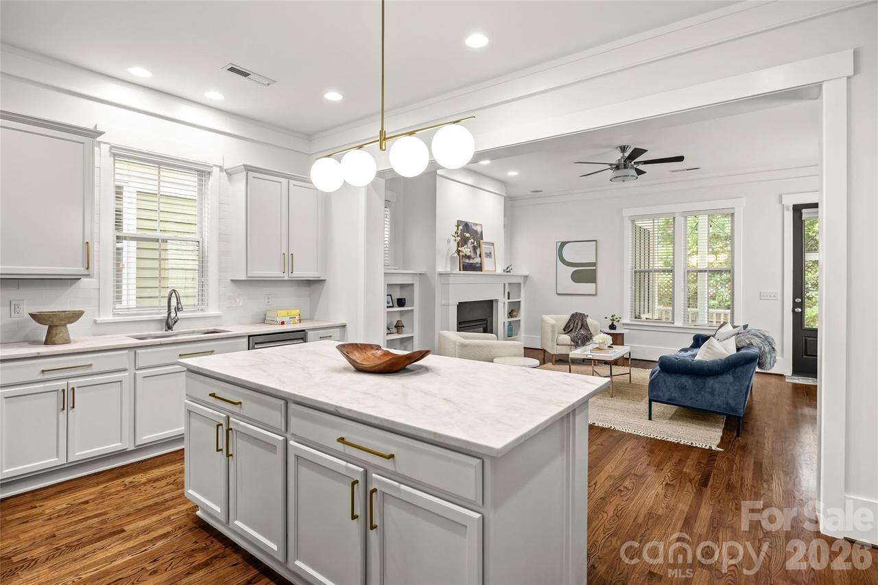 1431 Tippah Park Ct., Charlotte, NC 28205