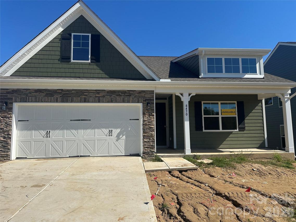 8470 Acadia Pkwy., Sherrills Ford, NC 28673