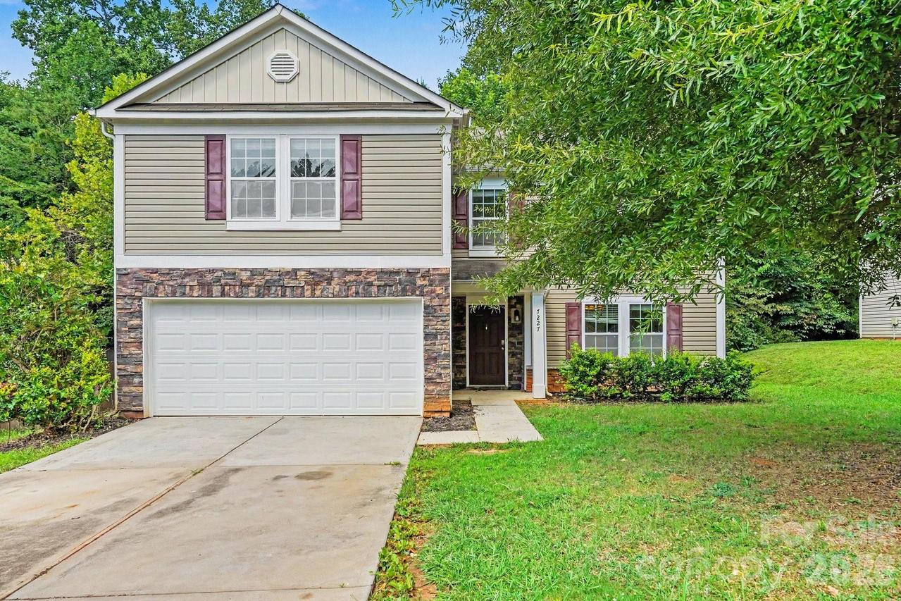 7227 Cypress Ridge Dr., Charlotte, NC 28262